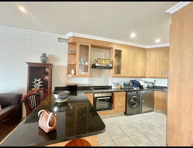 3 BEDROOM APARTMENT TO LET IN WESTBROOK